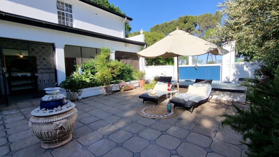 5 Bedroom Property for Sale in Kellys View Free State